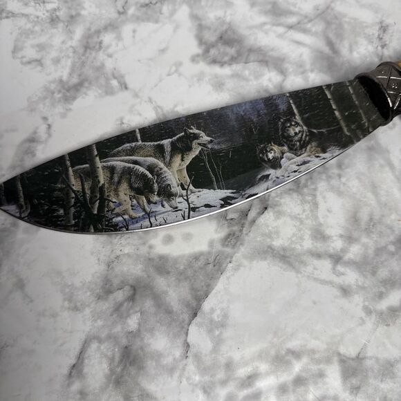 Indian Art Knife Wildlife Collection 2006 Wolf With Display Stand Winter - Picture 2 of 9